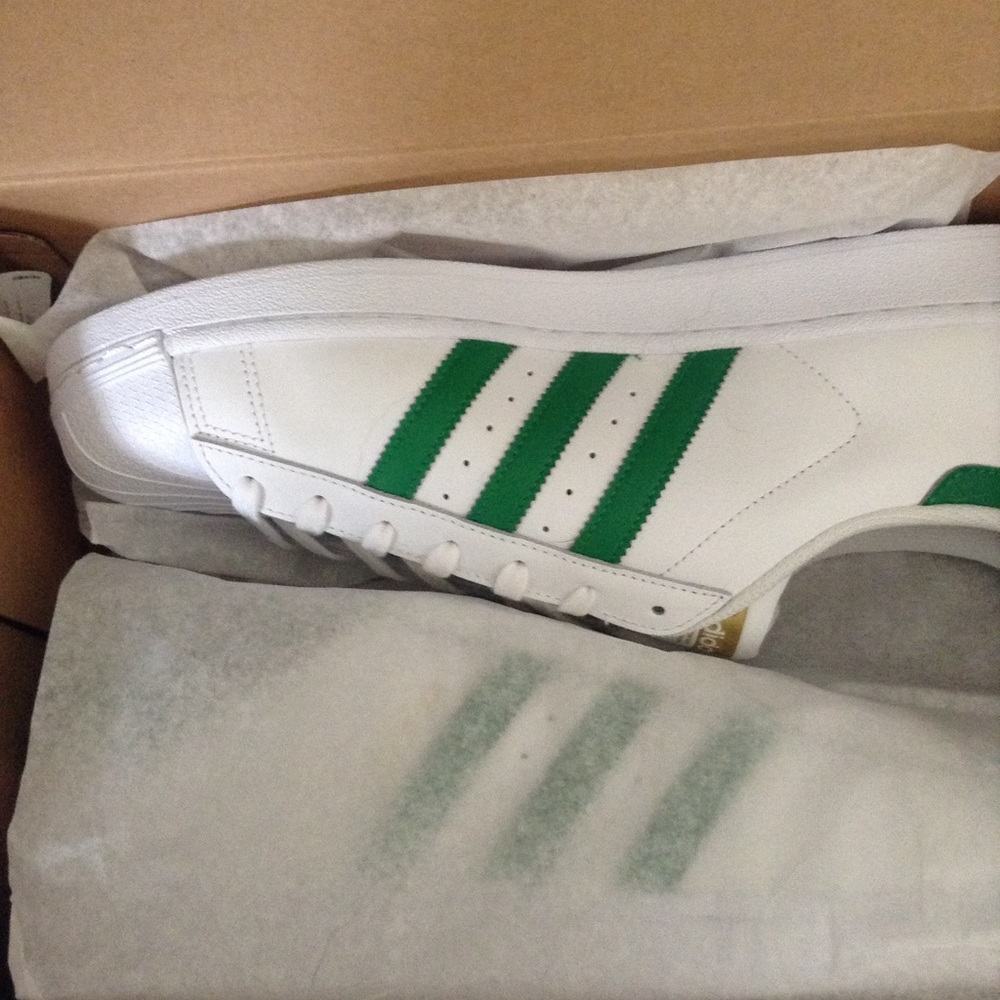 Adidas superstars sz 12 white green brand new